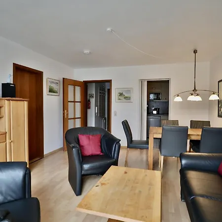 Lägenhet Parkside No 8